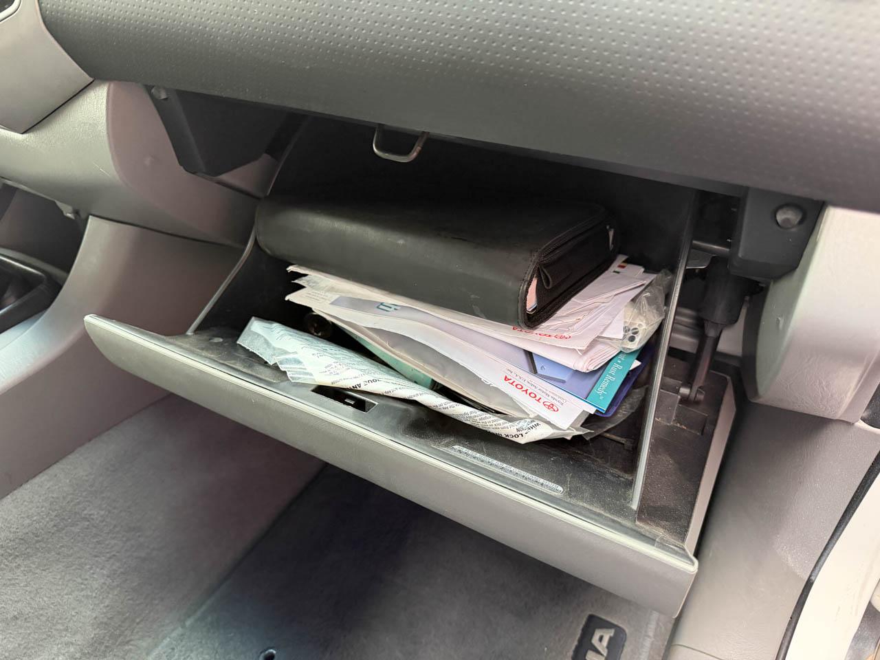 Toyota Tacoma 4WD TRD Sport Access Cab 6' Bed V6 MT (Natl) 2010