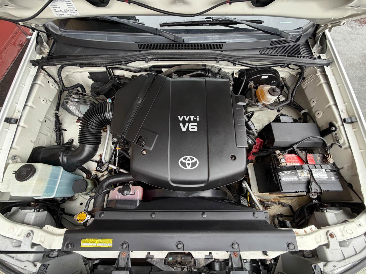 Toyota Tacoma 4WD TRD Sport Access Cab 6' Bed V6 MT (Natl) 2010