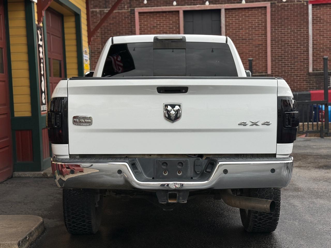 RAM 2500 Longhorn Mega Cab SWB 4WD 2014