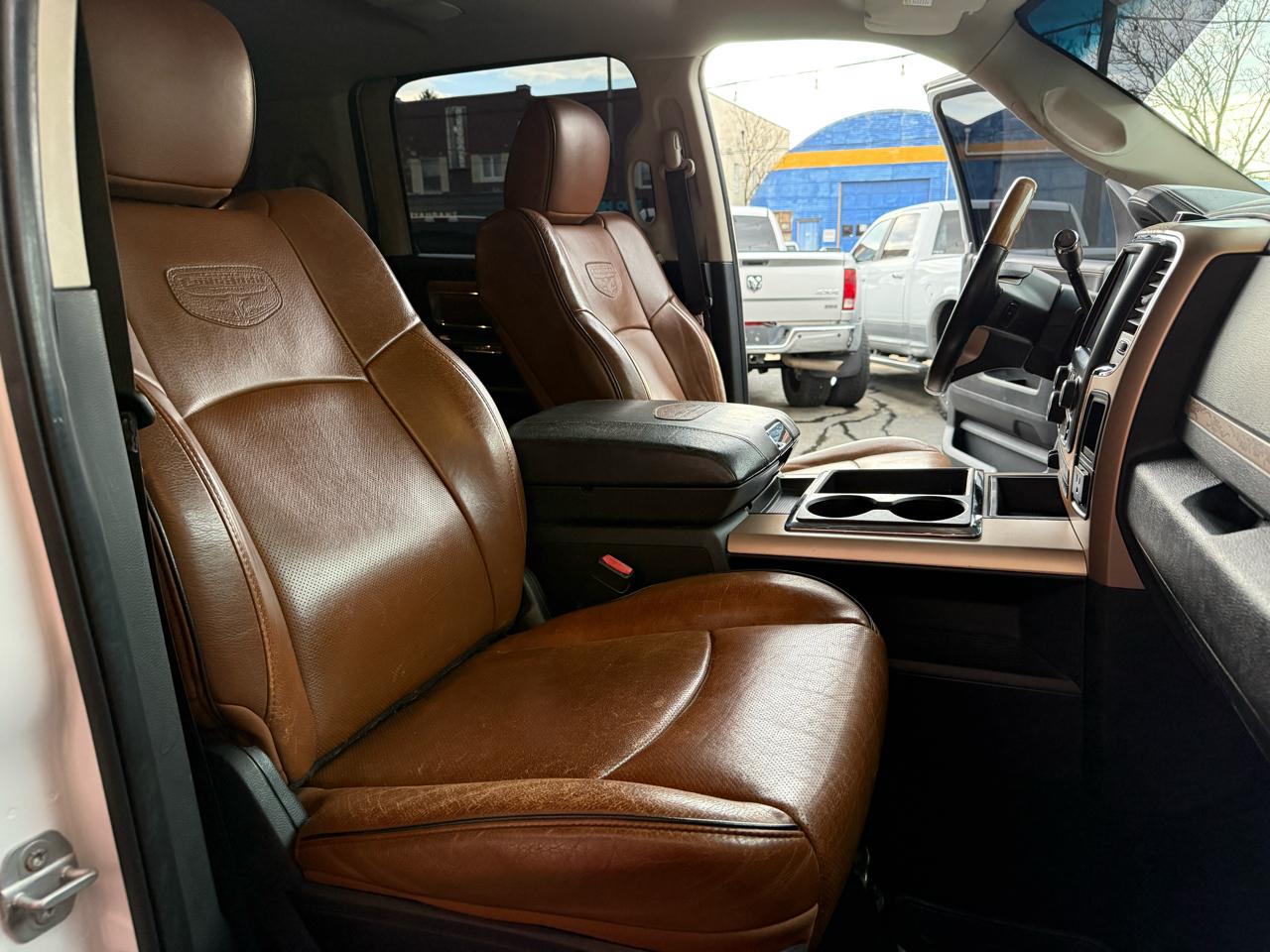 RAM 2500 Longhorn Mega Cab SWB 4WD 2014