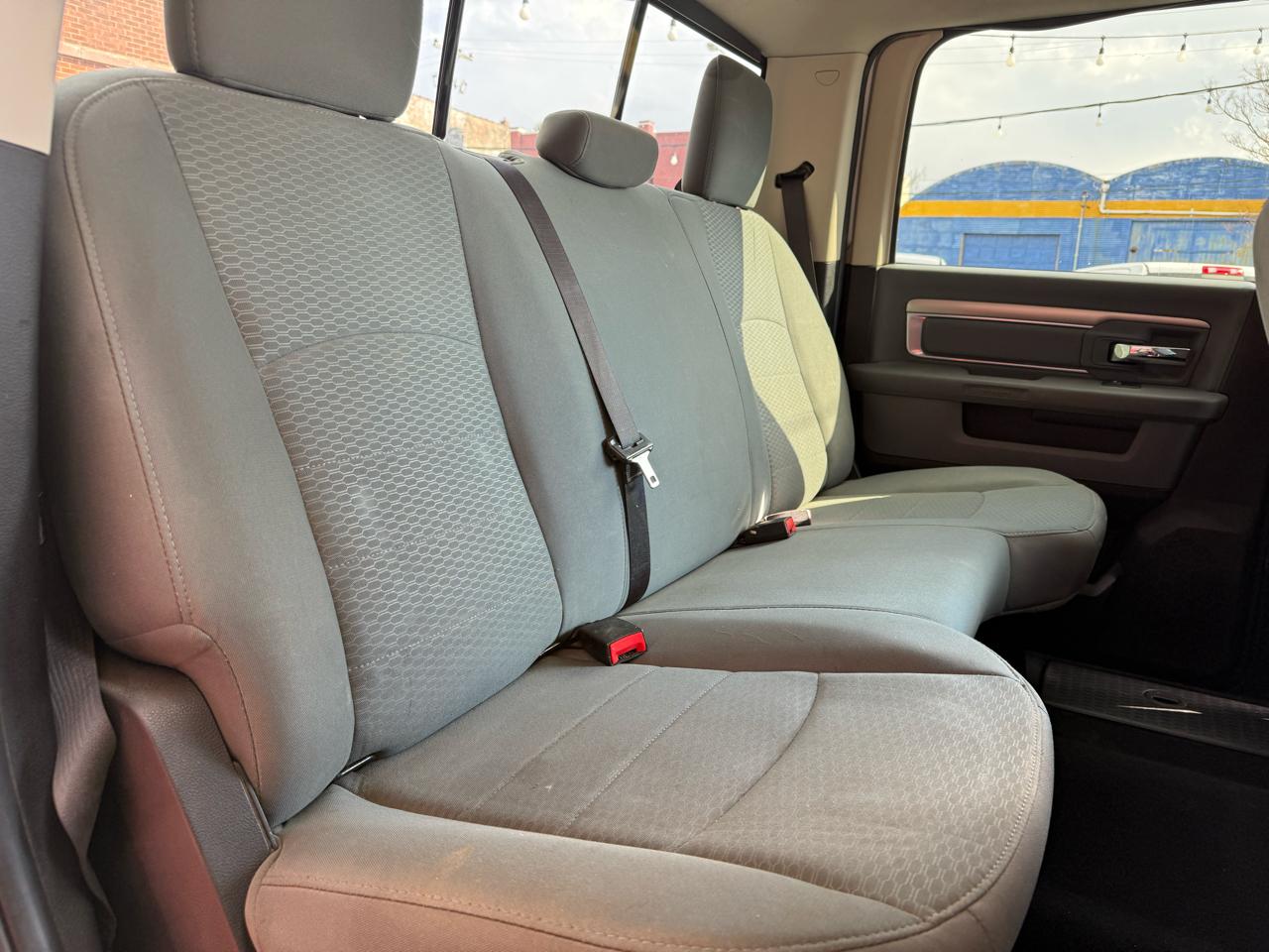 RAM 2500 SLT Crew Cab SWB 4WD 2016