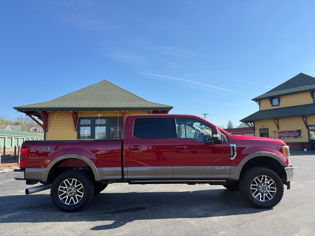 Ford F-250 SD Lariat Crew Cab 4WD 2018