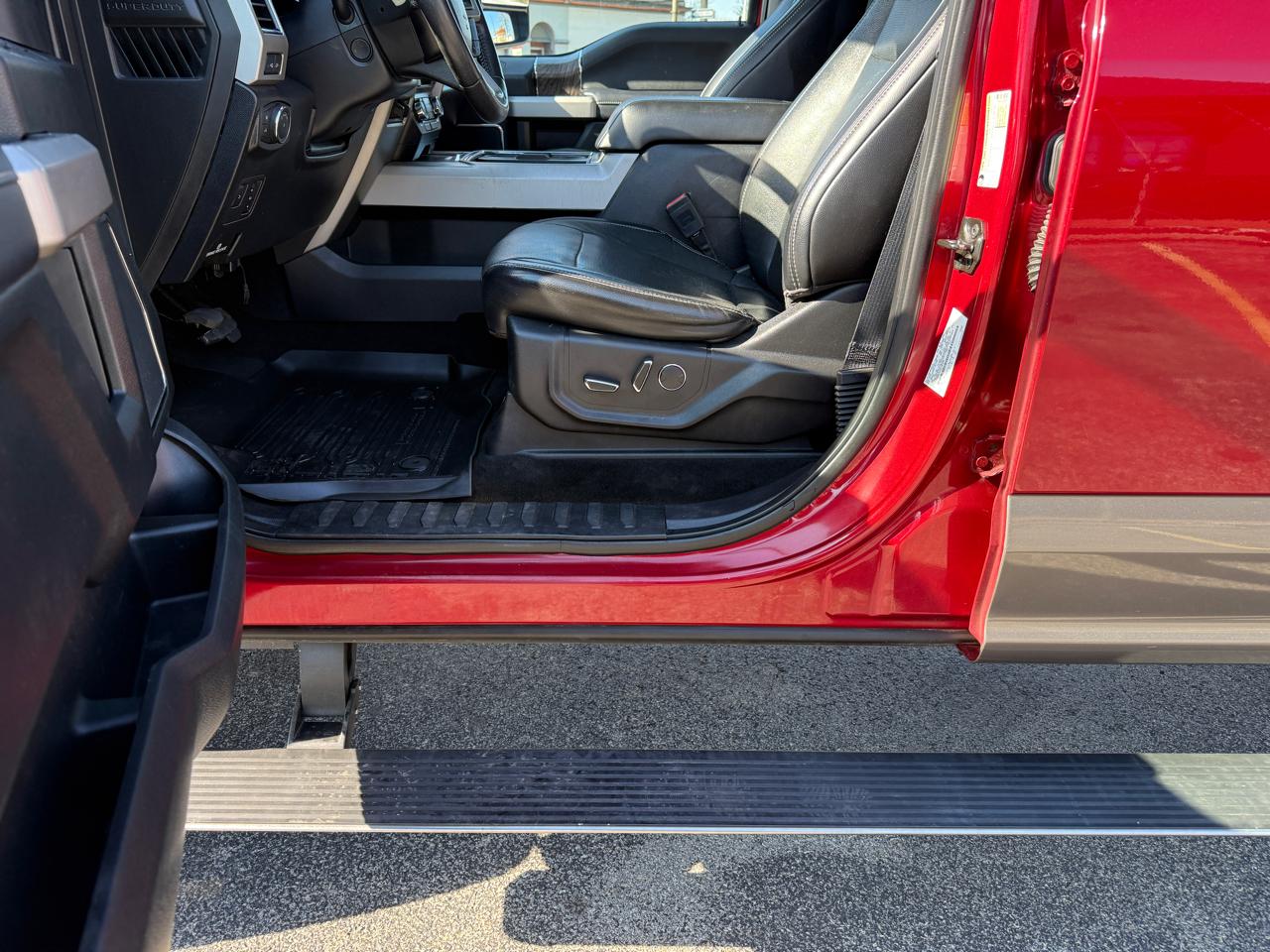 Ford F-250 SD Lariat Crew Cab 4WD 2018