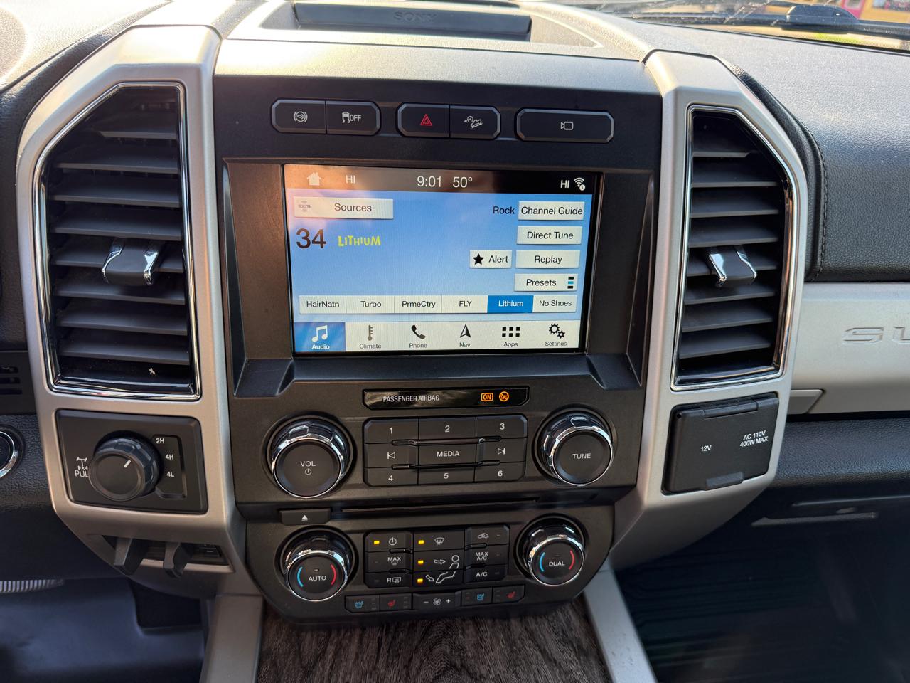 Ford F-250 SD Lariat Crew Cab 4WD 2018