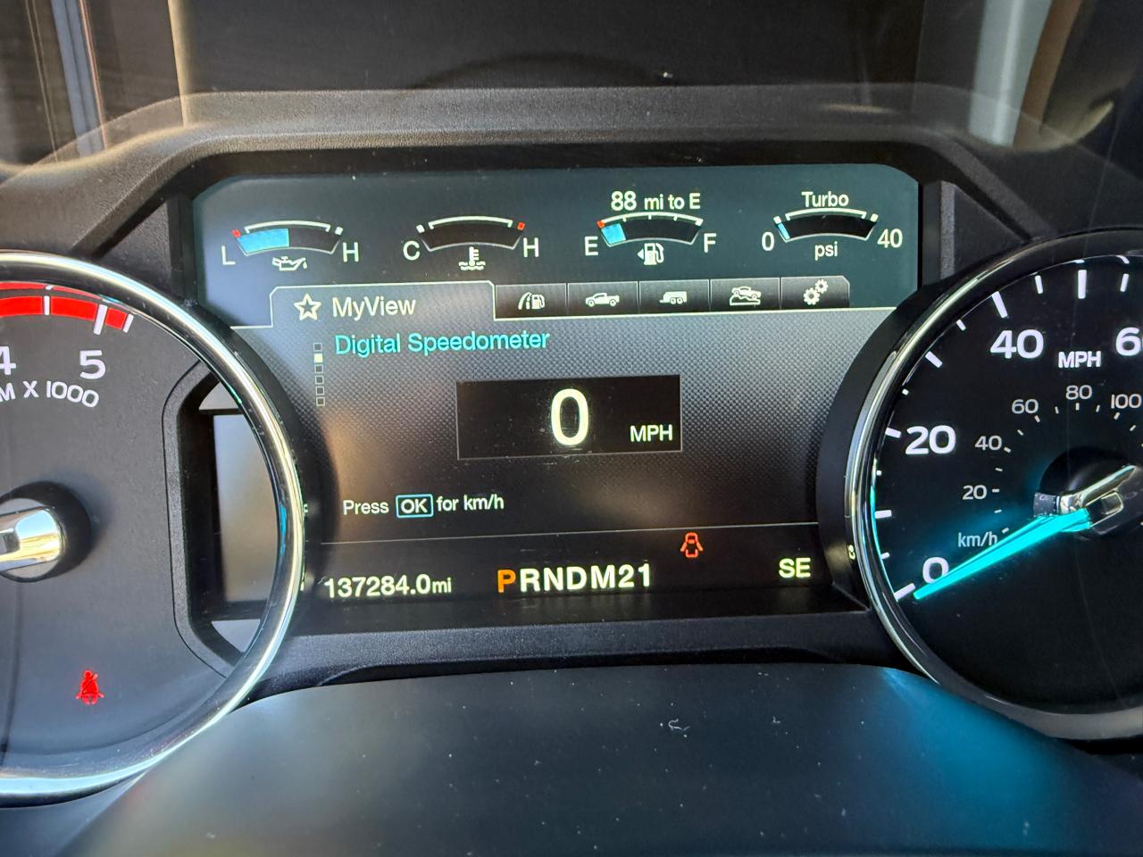 Ford F-250 SD Lariat Crew Cab 4WD 2018