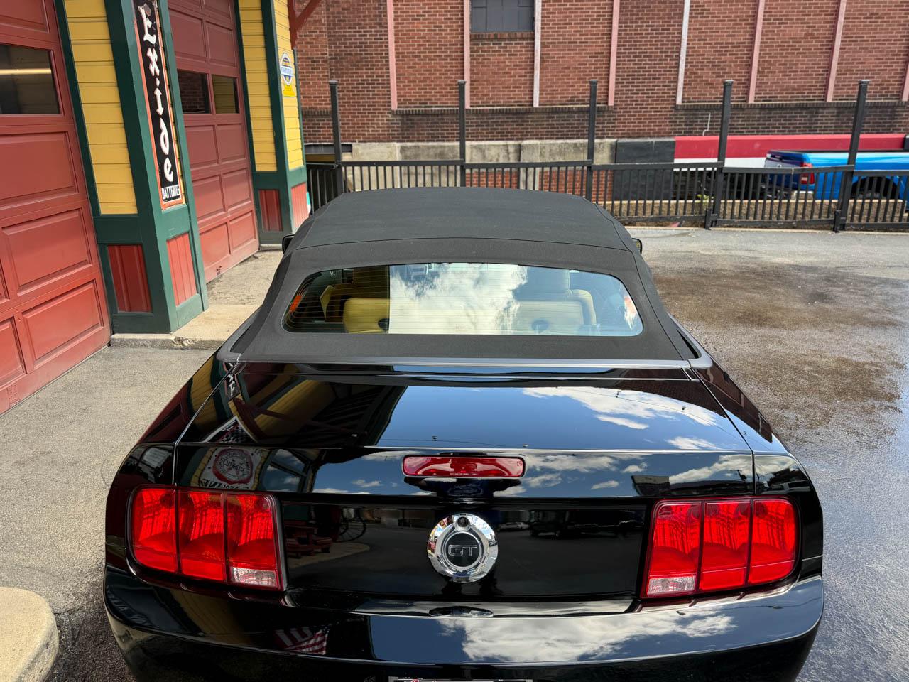 Ford Mustang GT Premium Convertible 2007