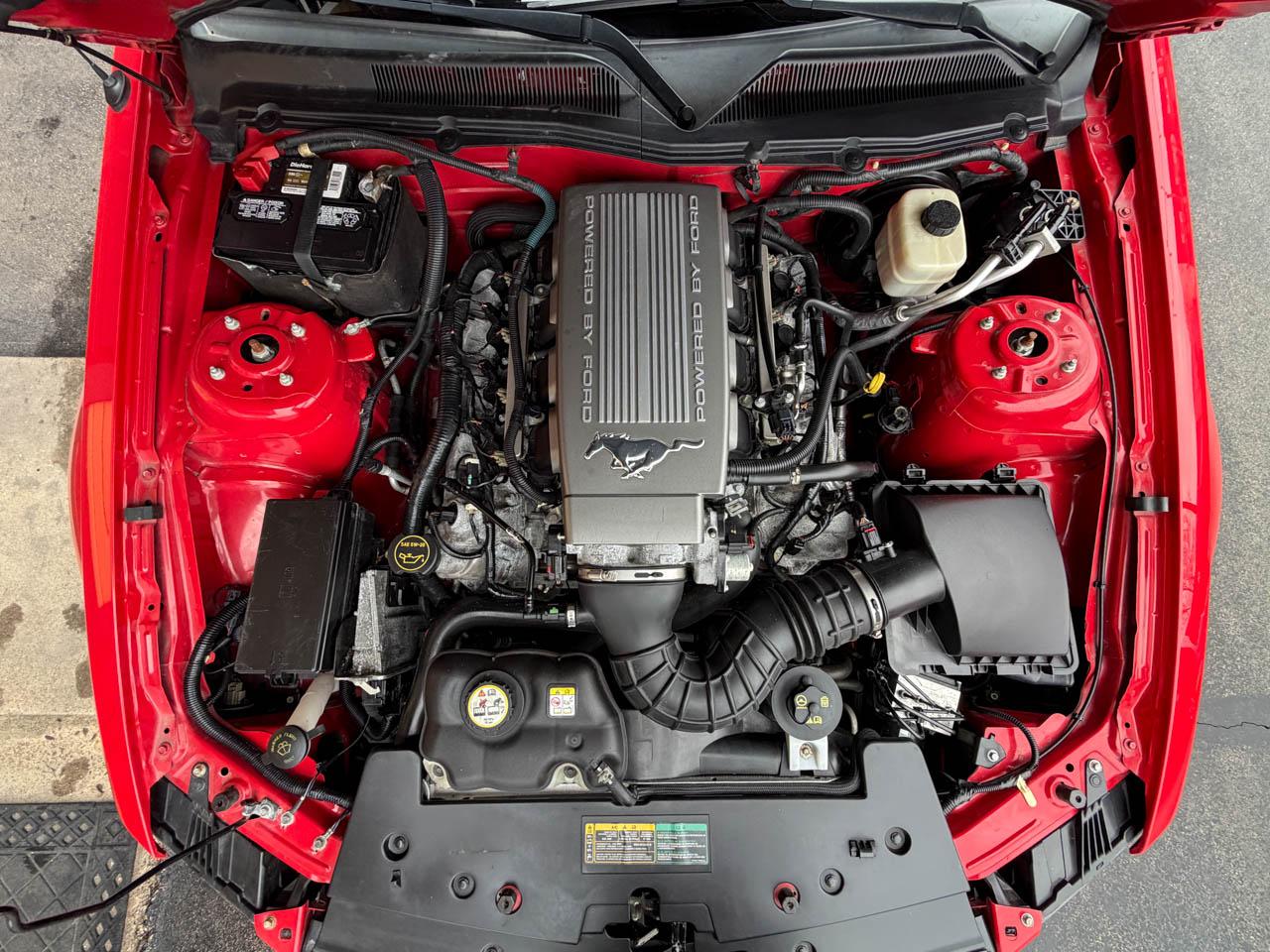 Ford Mustang GT Deluxe Convertible 2007