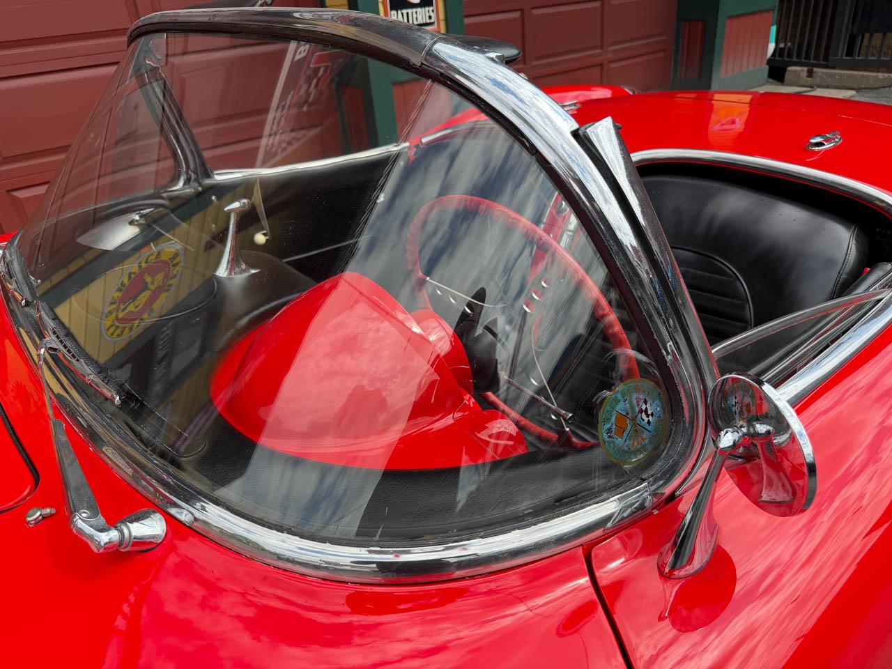 Chevrolet Corvette  1960