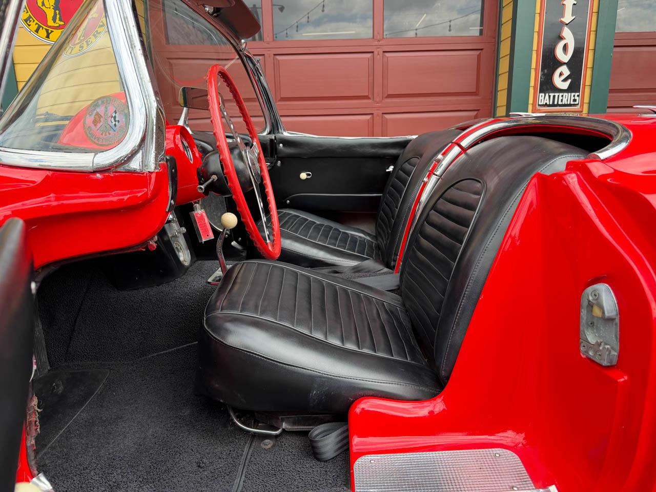 Chevrolet Corvette  1960