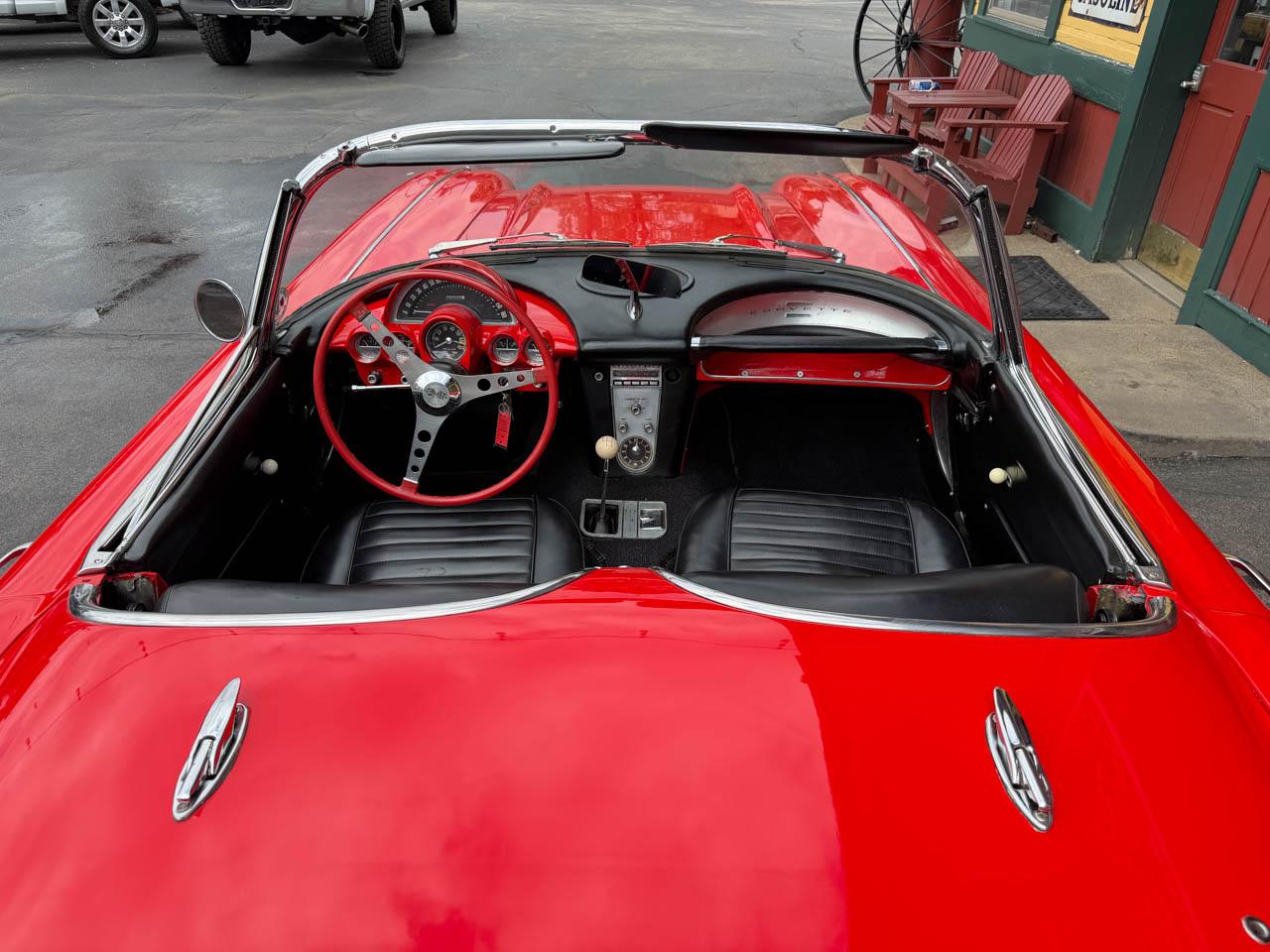 Chevrolet Corvette  1960