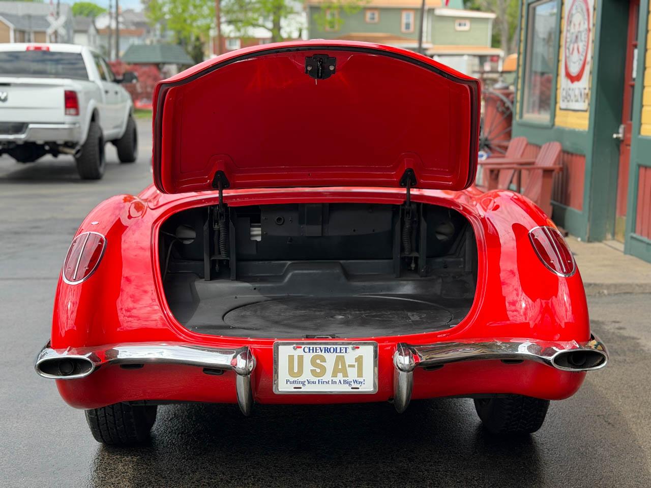 Chevrolet Corvette  1960