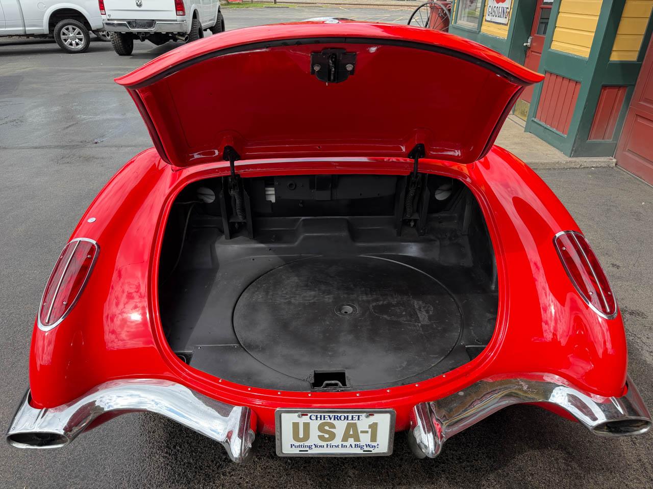 Chevrolet Corvette  1960