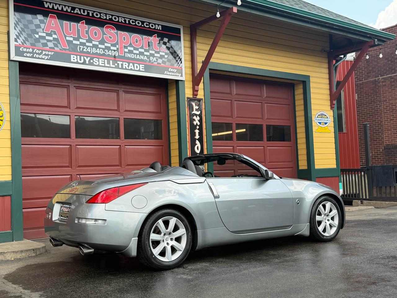 Nissan 350Z Enthusiast Roadster 2004