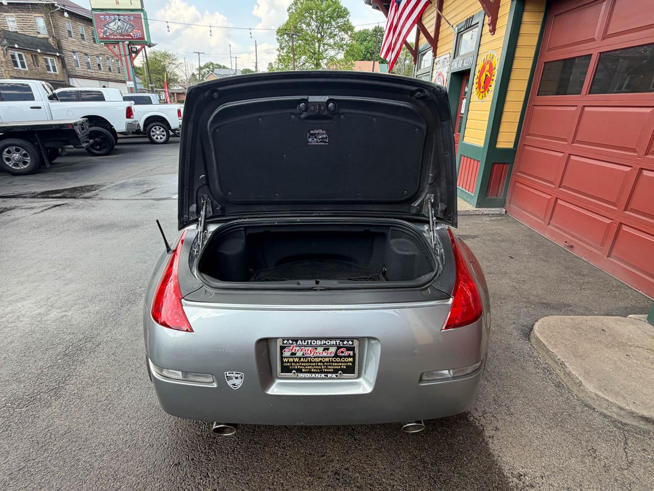 Nissan 350Z Enthusiast Roadster 2004