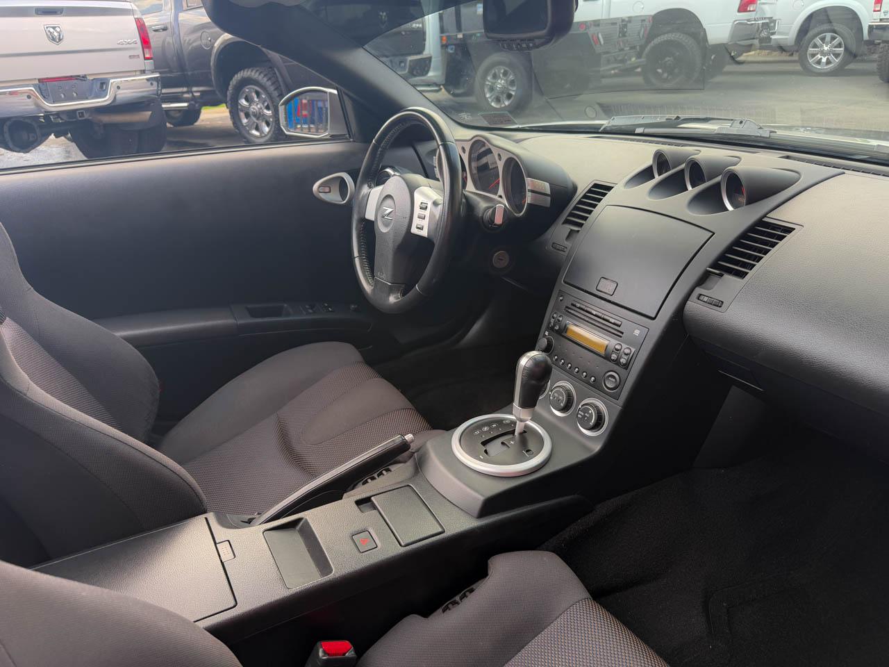 Nissan 350Z Enthusiast Roadster 2004