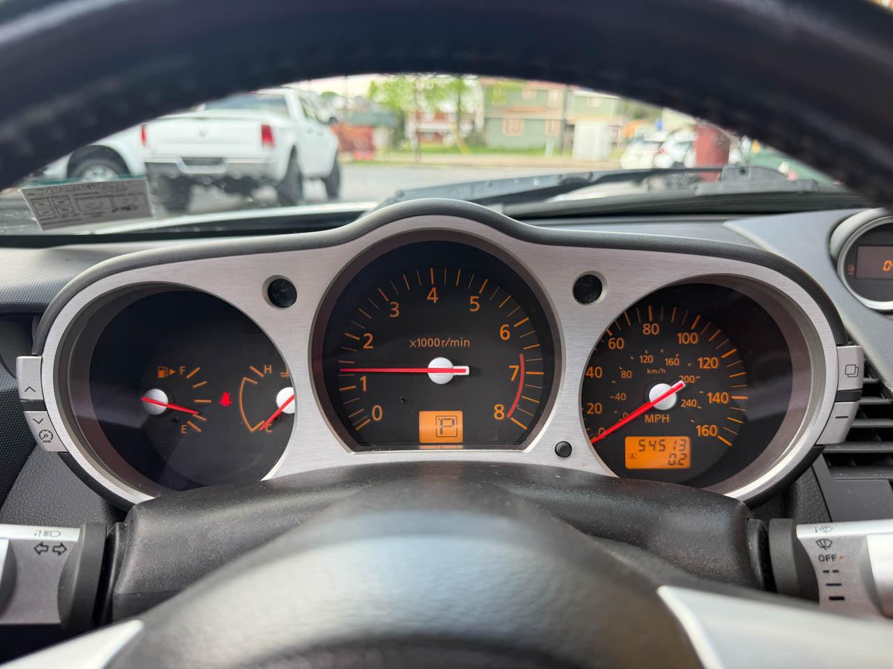 Nissan 350Z Enthusiast Roadster 2004