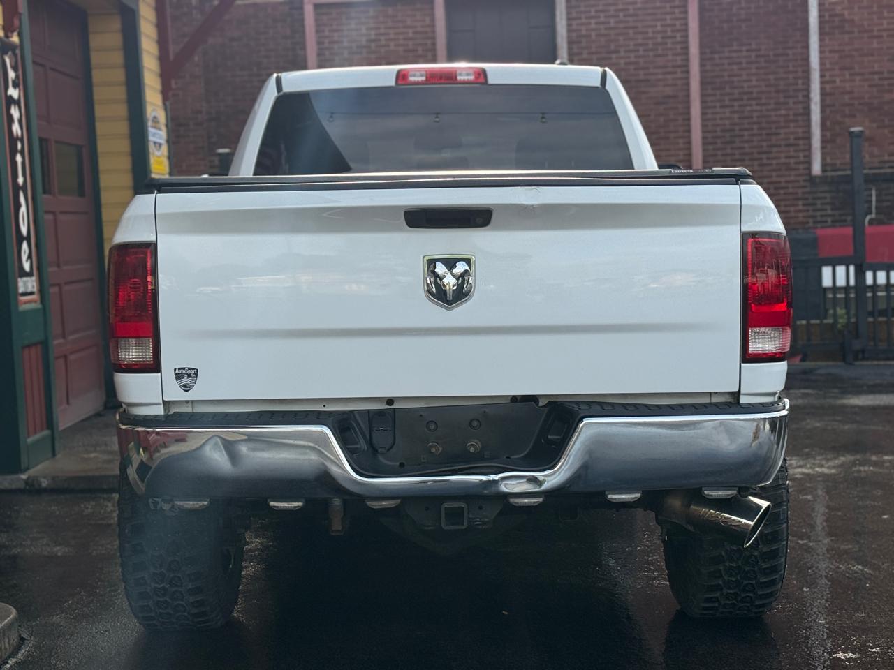 RAM 2500 ST Crew Cab SWB 4WD 2012