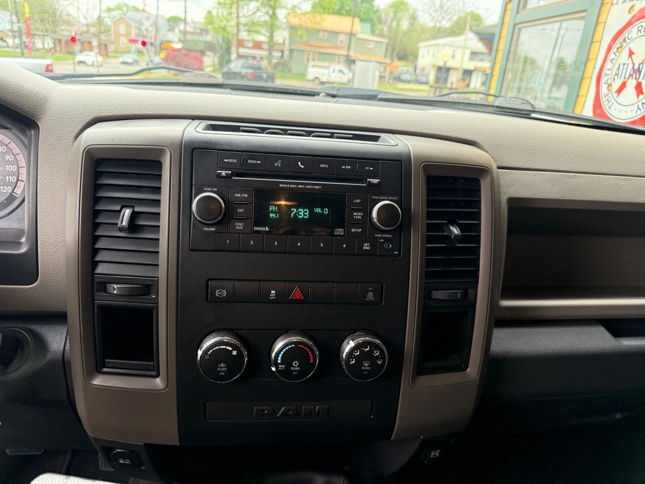 RAM 2500 ST Crew Cab SWB 4WD 2012