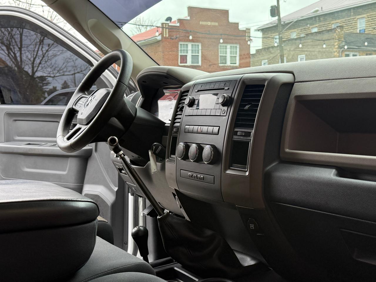 RAM 2500 ST Crew Cab SWB 4WD 2012