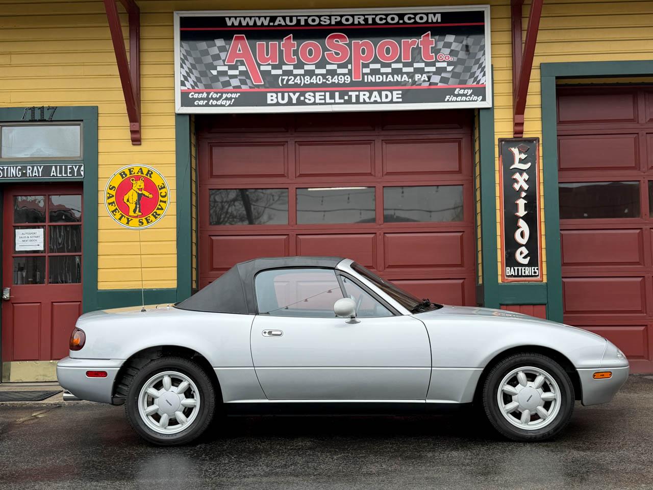 Mazda MX-5 Miata Base 1991
