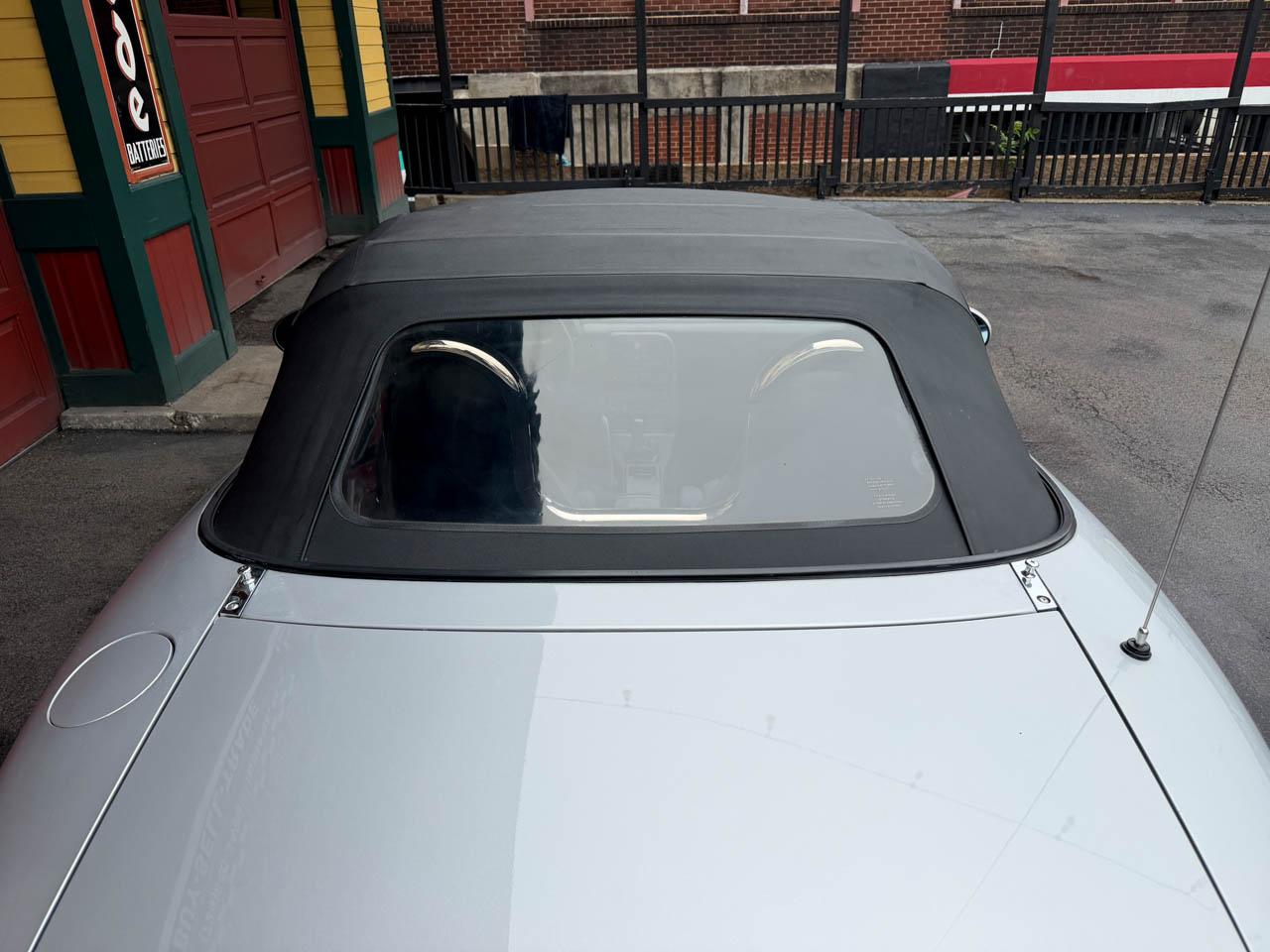 Mazda MX-5 Miata Base 1991