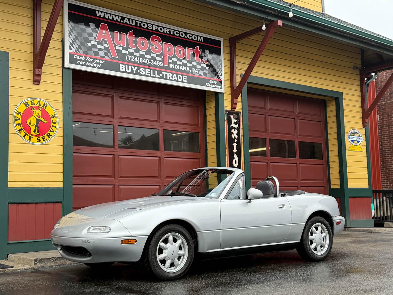 Mazda MX-5 Miata Base 1991