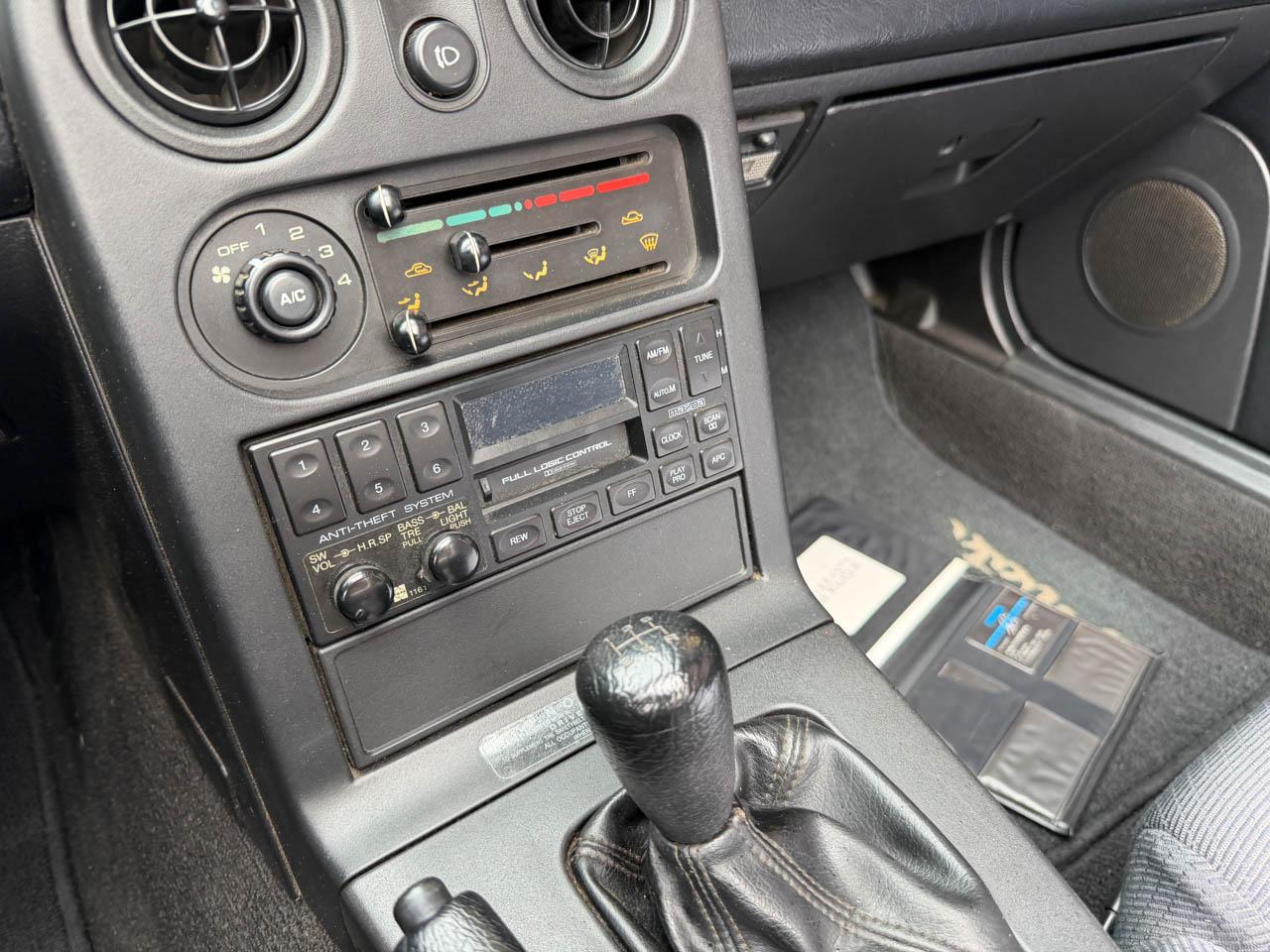 Mazda MX-5 Miata Base 1991