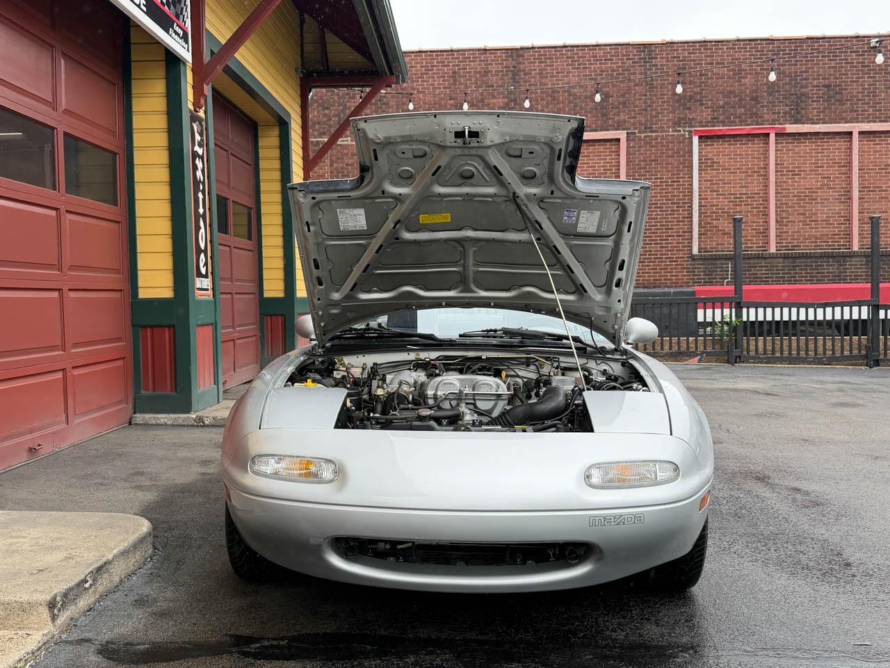 Mazda MX-5 Miata Base 1991