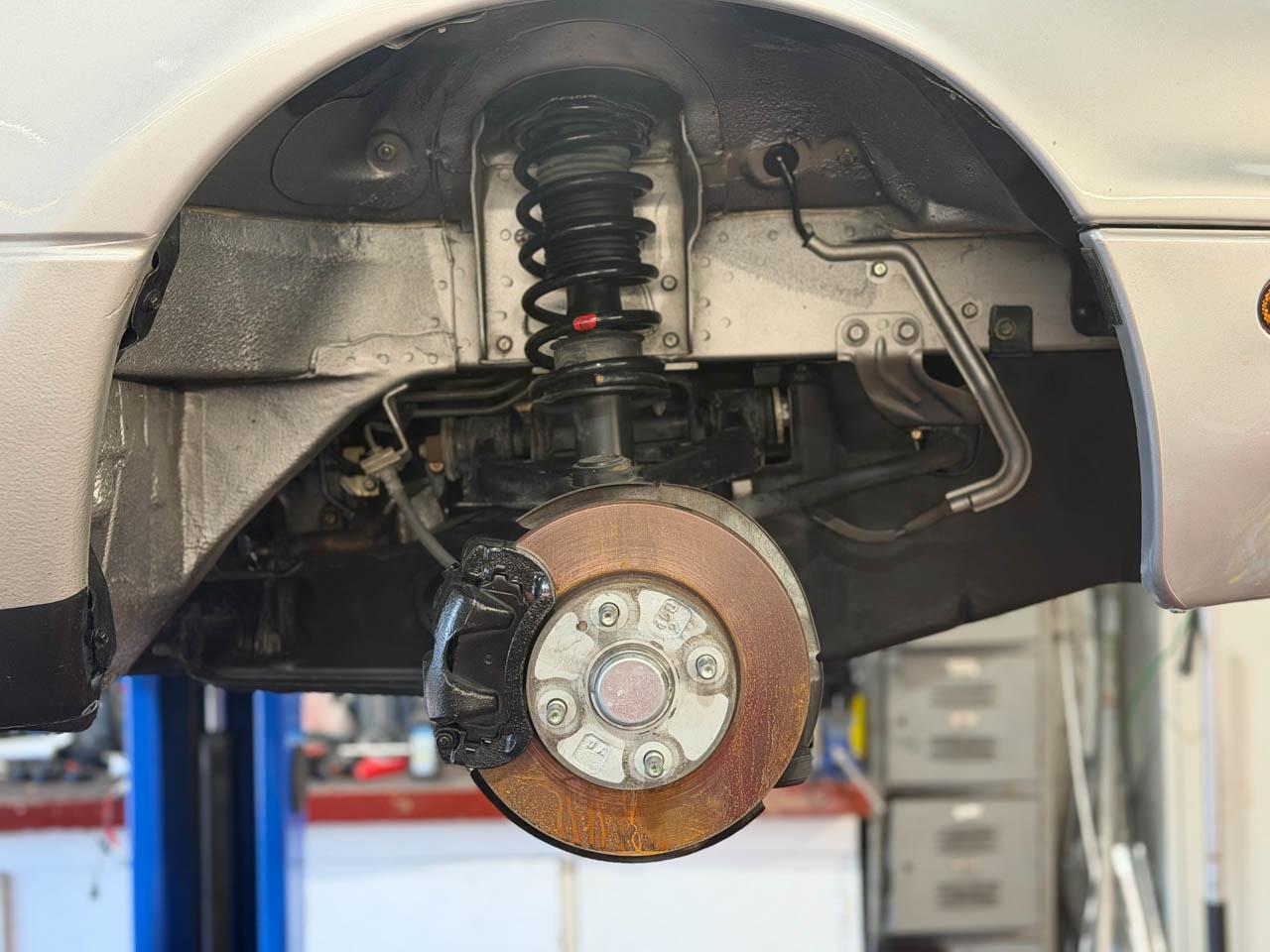 Mazda MX-5 Miata Base 1991