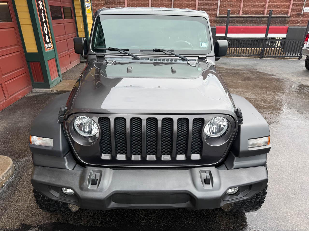 Jeep Wrangler Unlimited Sport 2019