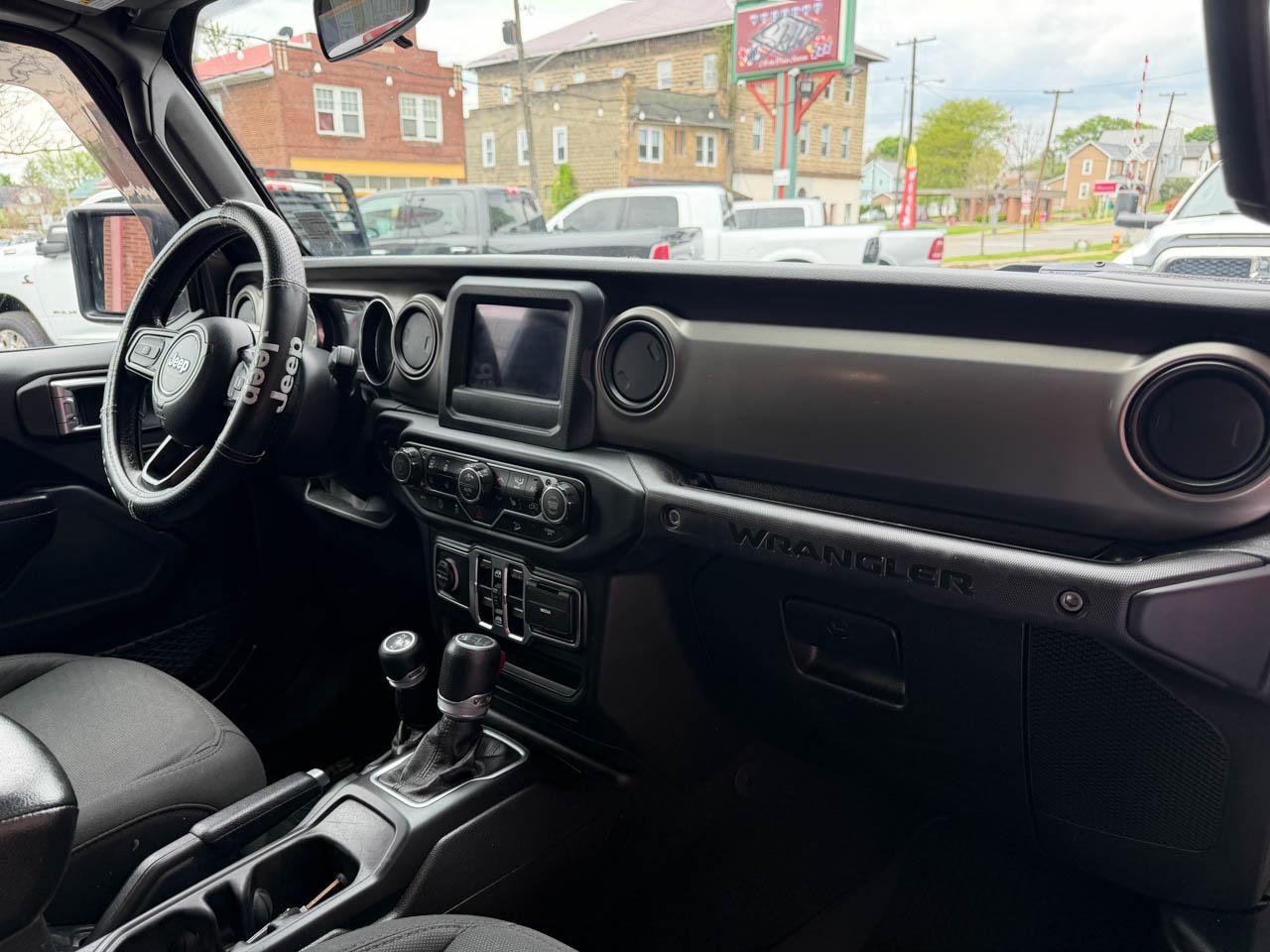 Jeep Wrangler Unlimited Sport 2019