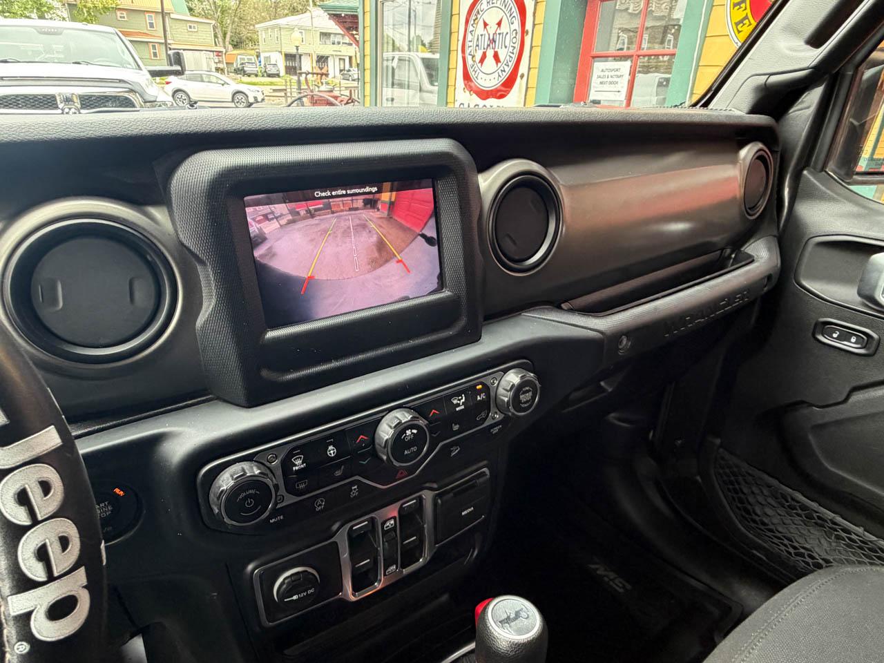 Jeep Wrangler Unlimited Sport 2019