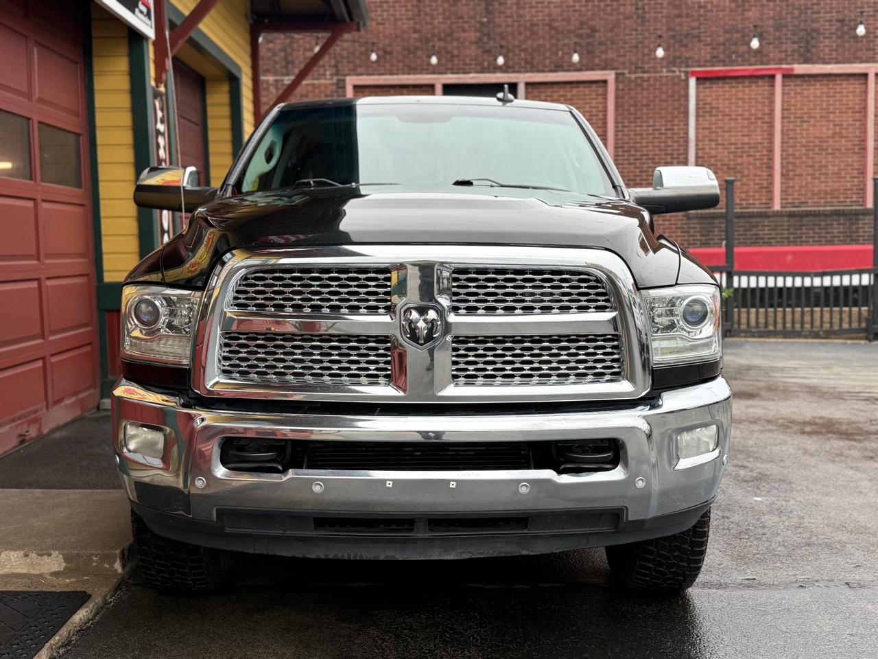 RAM 2500 Laramie Crew Cab SWB 4WD 2017