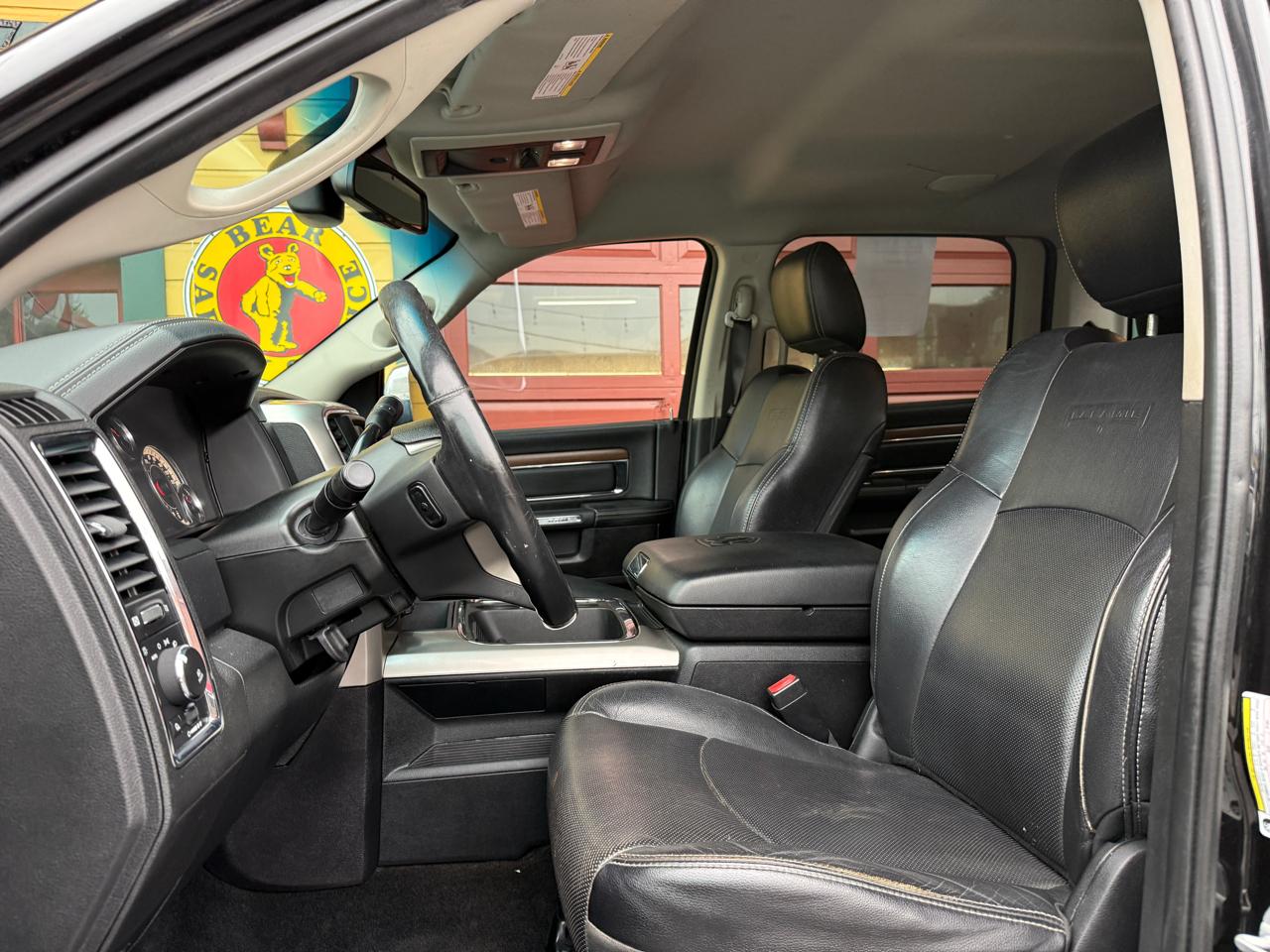 RAM 2500 Laramie Crew Cab SWB 4WD 2017