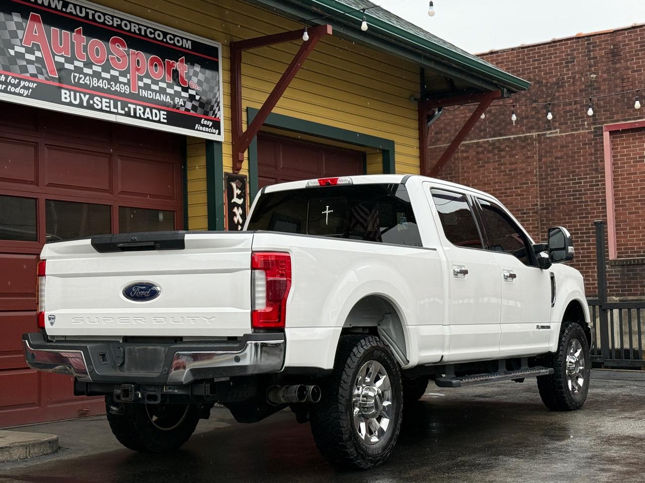 Ford F-250 SD Lariat Crew Cab SWB 4WD 2019
