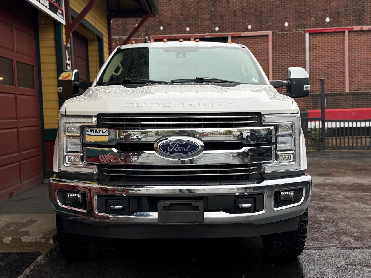 Ford F-250 SD Lariat Crew Cab SWB 4WD 2019