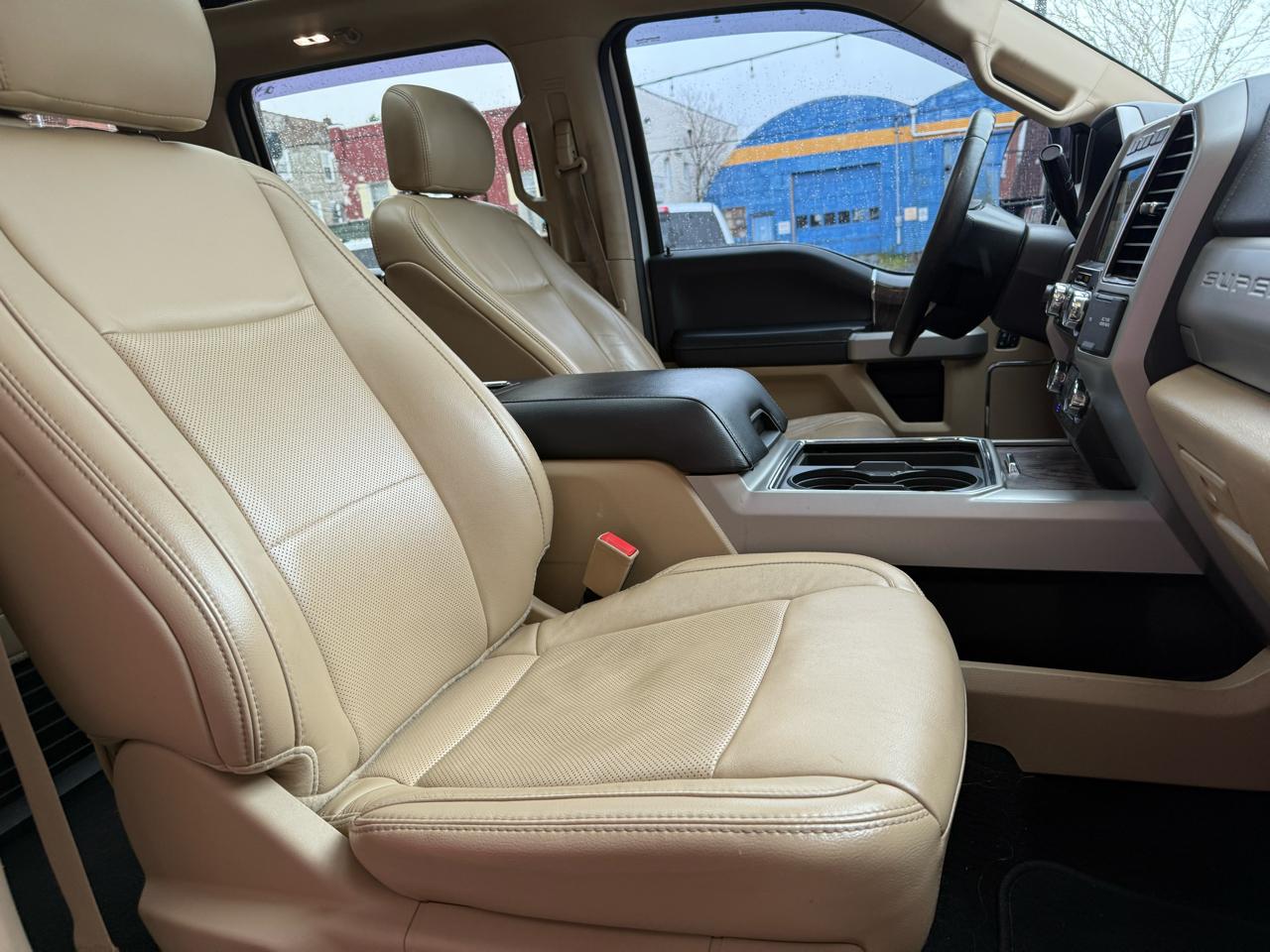 Ford F-250 SD Lariat Crew Cab SWB 4WD 2019