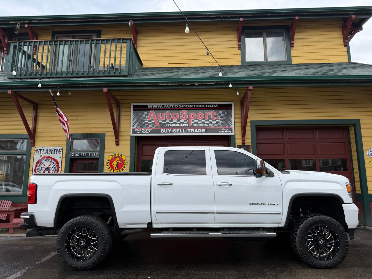 GMC Sierra 2500HD Denali Crew Cab 4WD 2019