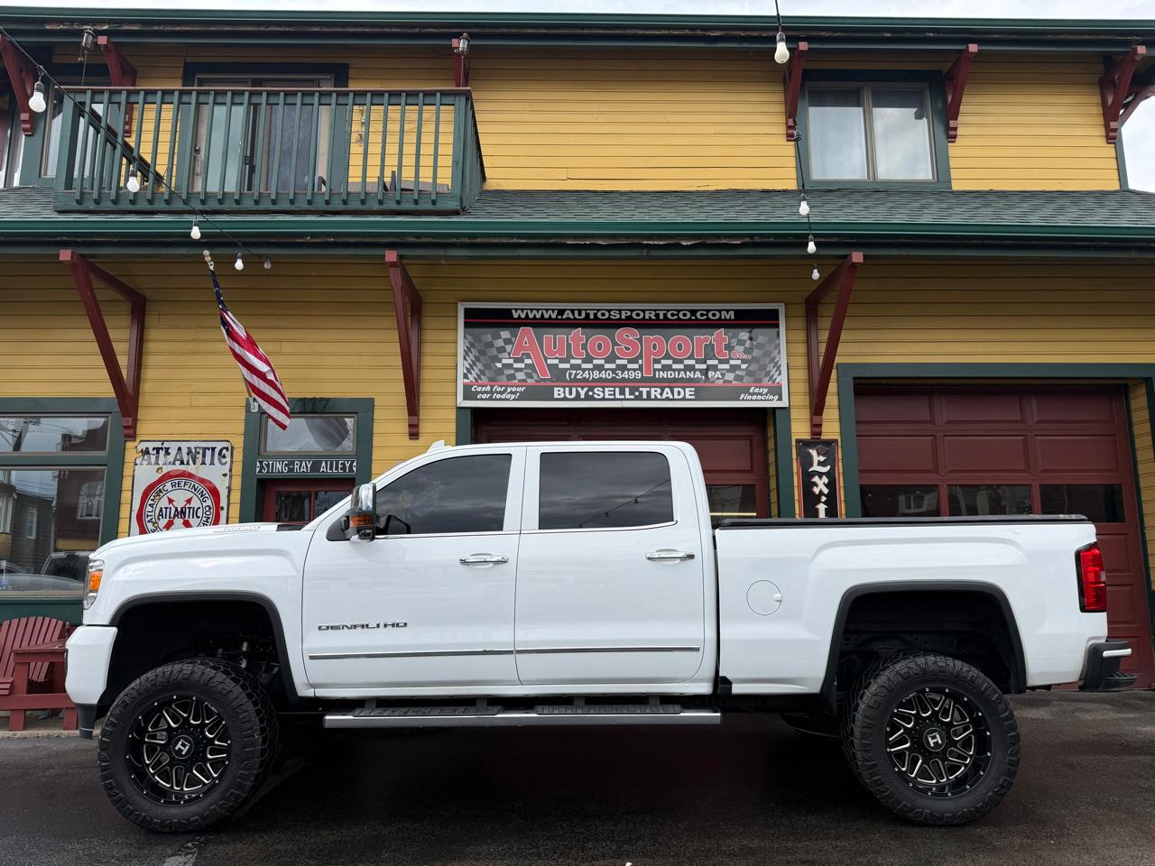 GMC Sierra 2500HD Denali Crew Cab 4WD 2019