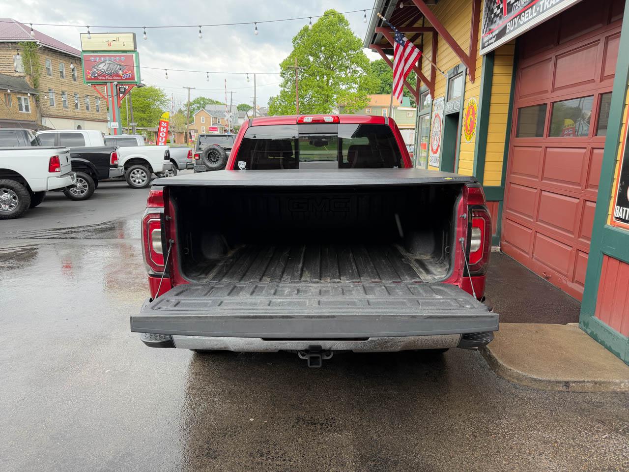 GMC Sierra 1500 SLT Crew Cab Short Box 4WD 2018