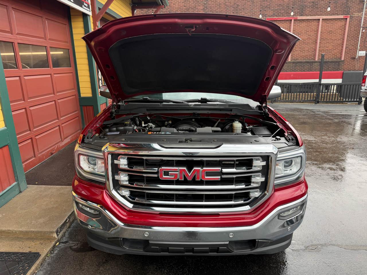 GMC Sierra 1500 SLT Crew Cab Short Box 4WD 2018