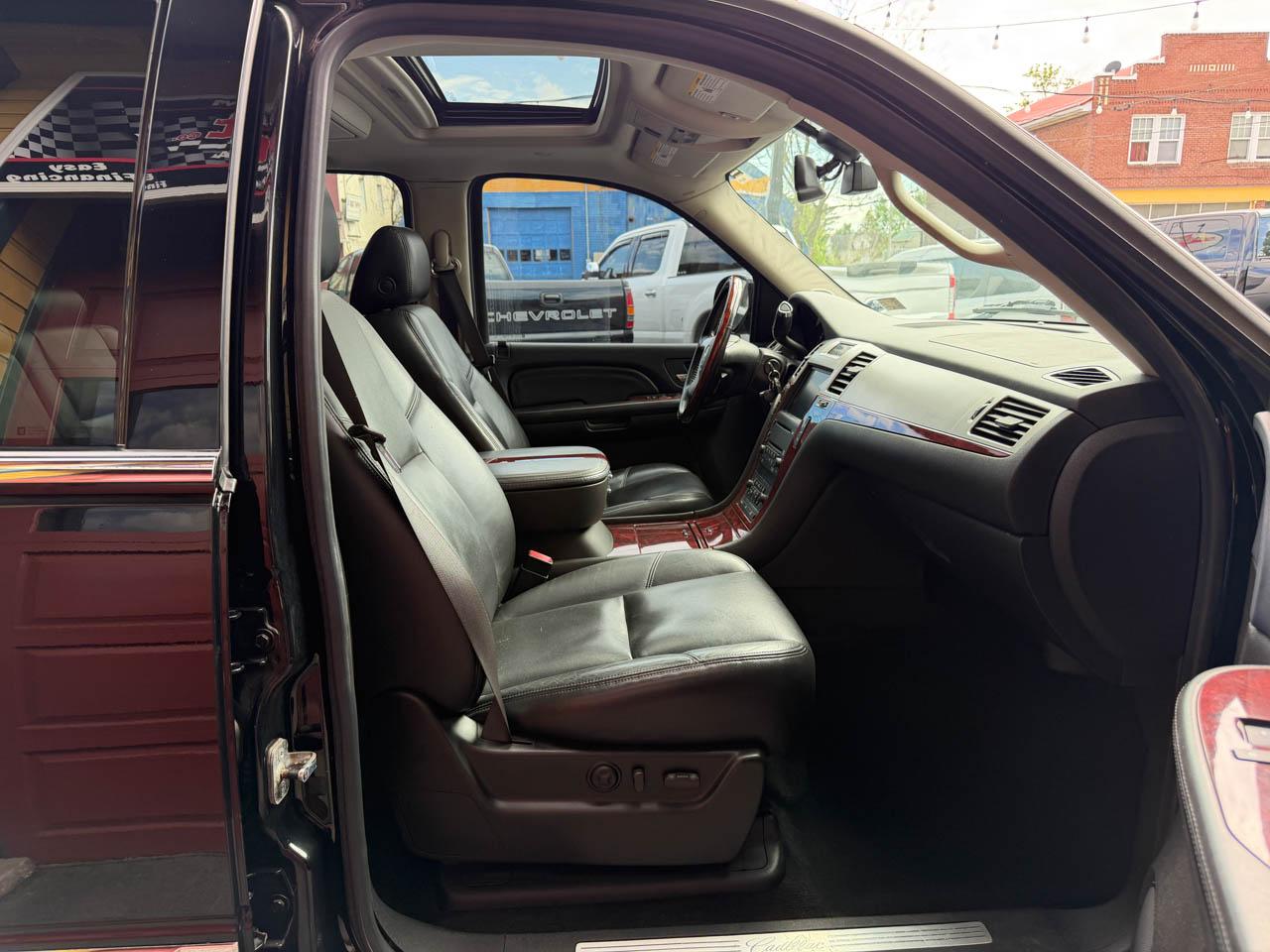 Cadillac Escalade EXT Sport Utility Truck 2008