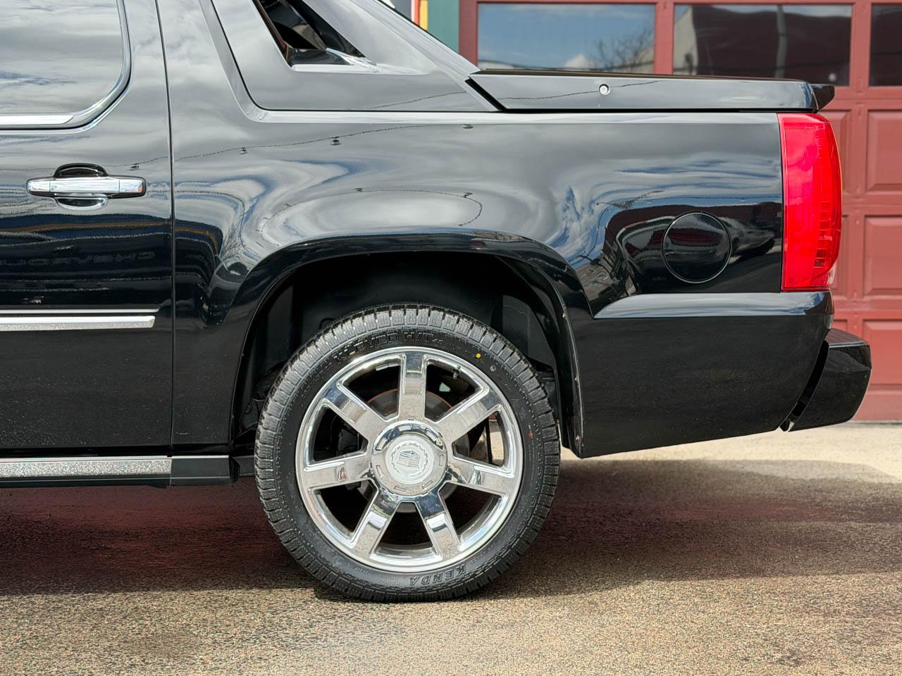 Cadillac Escalade EXT Sport Utility Truck 2008