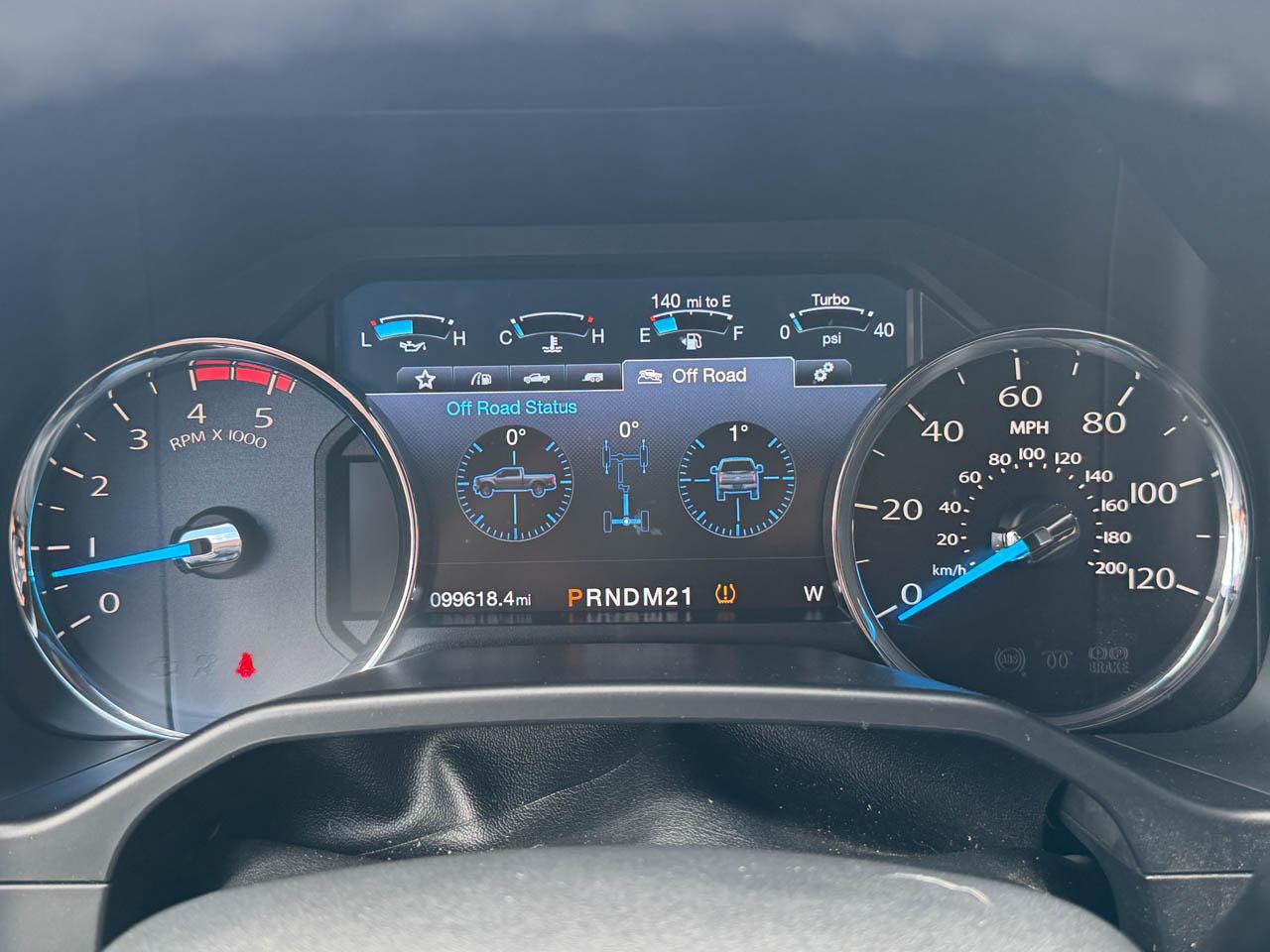 Ford F-350 SD Lariat Crew Cab 4WD 2017