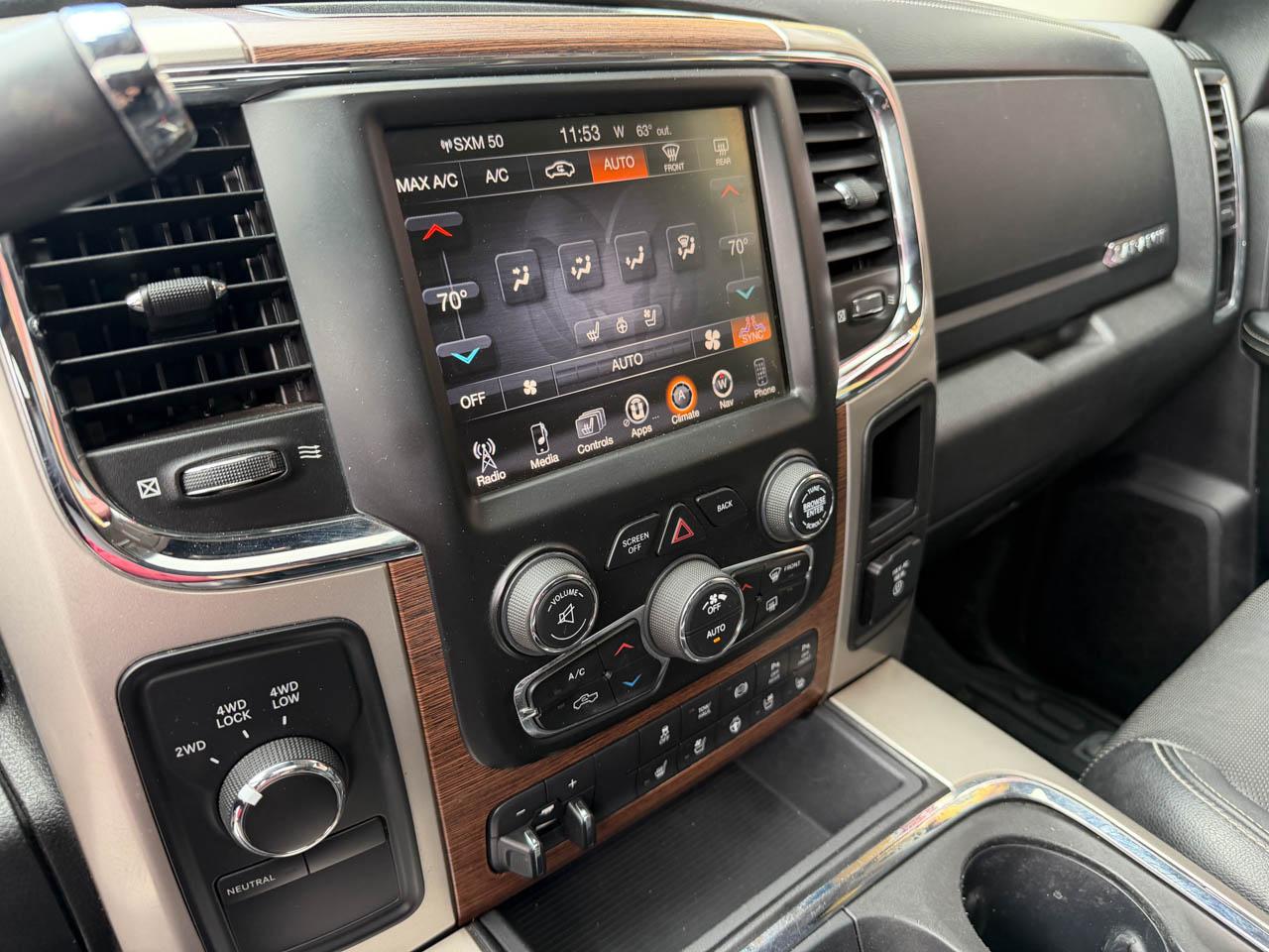 RAM 2500 Laramie Mega Cab 4WD 2017