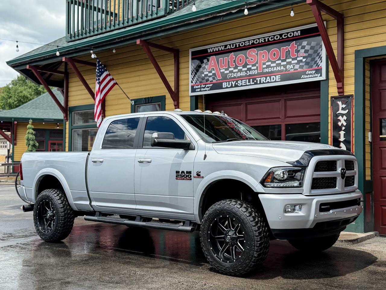 RAM 2500 Laramie Crew Cab SWB 4WD 2016