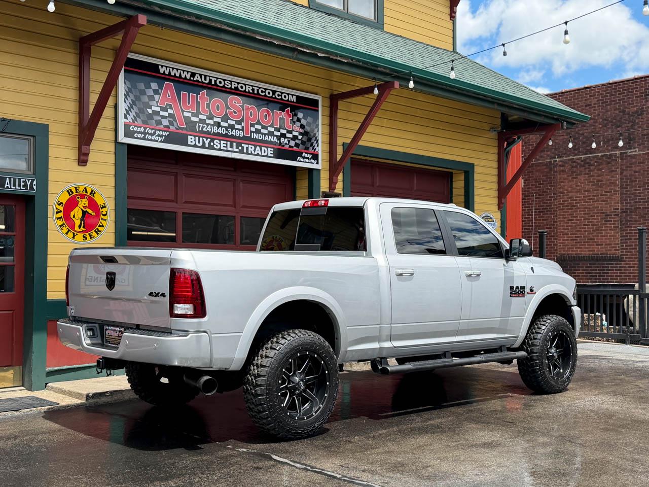 RAM 2500 Laramie Crew Cab SWB 4WD 2016