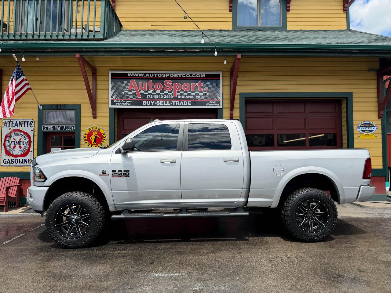 RAM 2500 Laramie Crew Cab SWB 4WD 2016