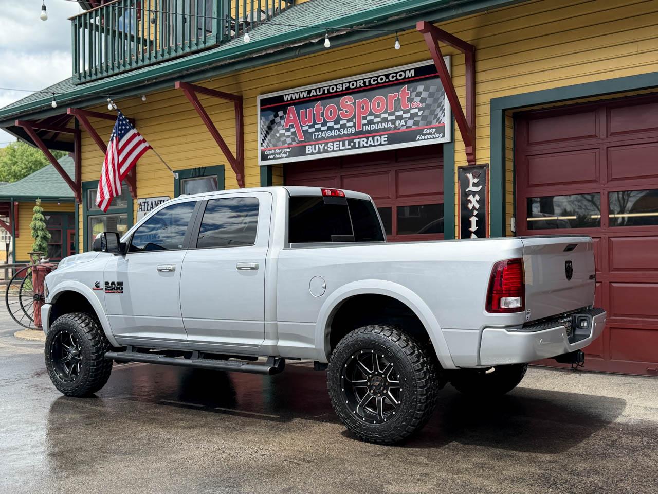 RAM 2500 Laramie Crew Cab SWB 4WD 2016