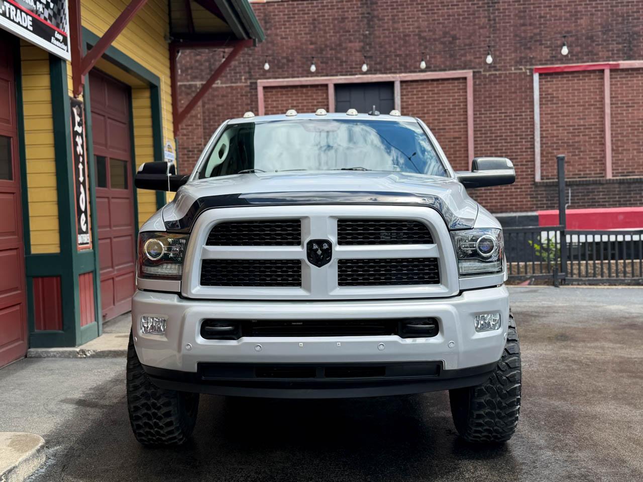 RAM 2500 Laramie Crew Cab SWB 4WD 2016